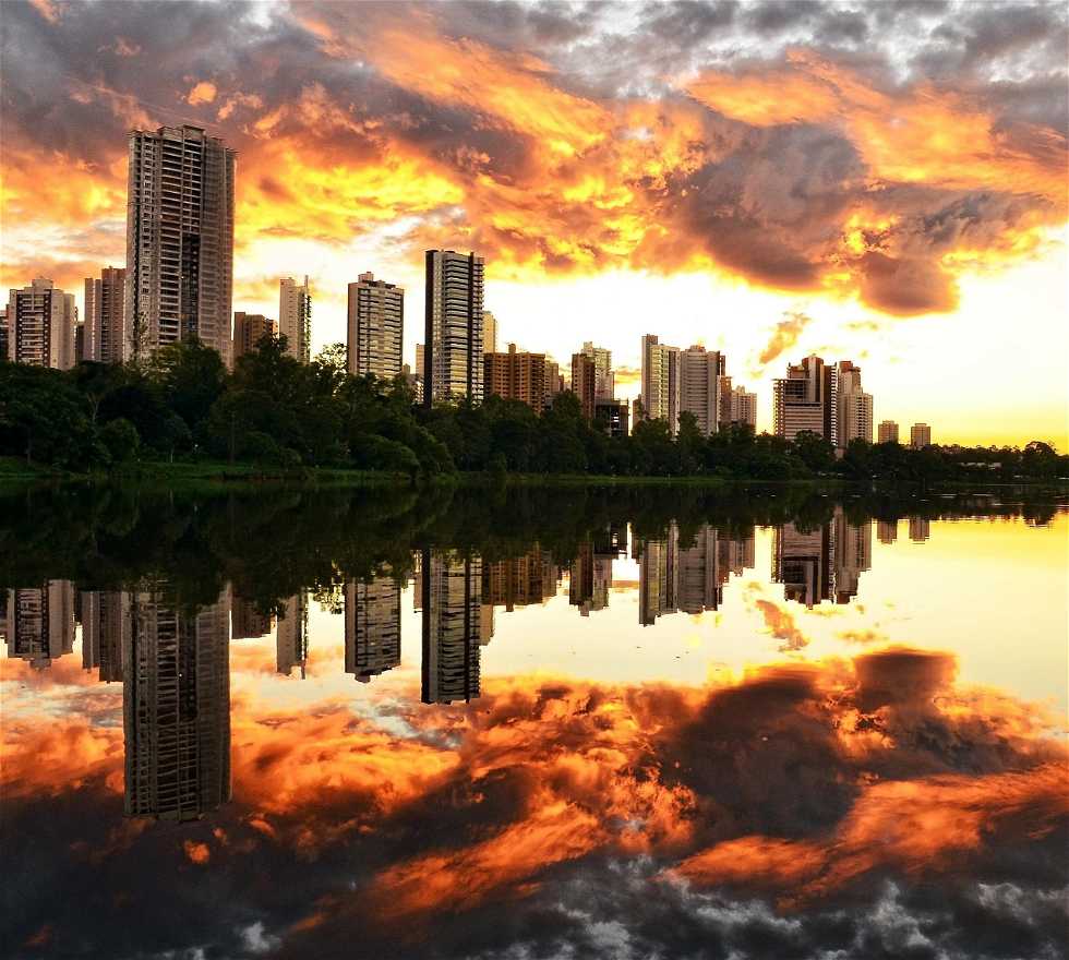 Reflejo en Londrina