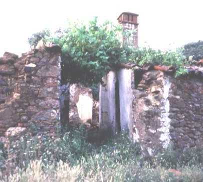 Refugio antiaéreo en Galaroza