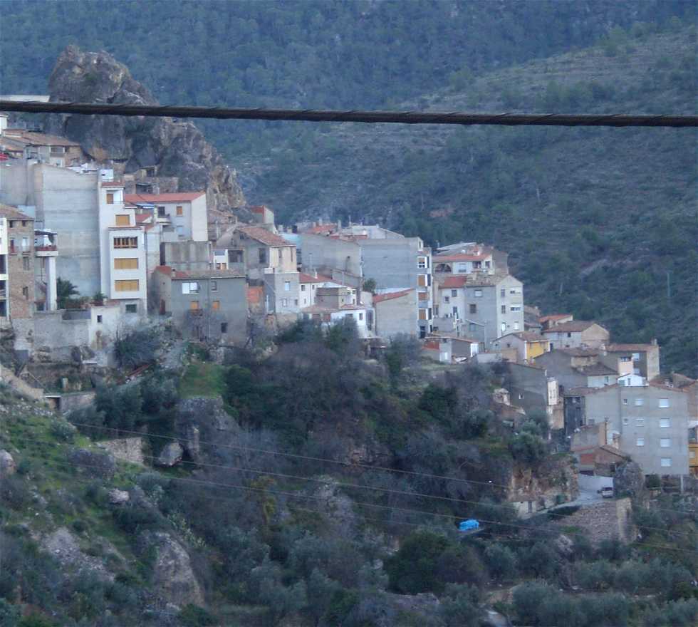 Village in Ayna