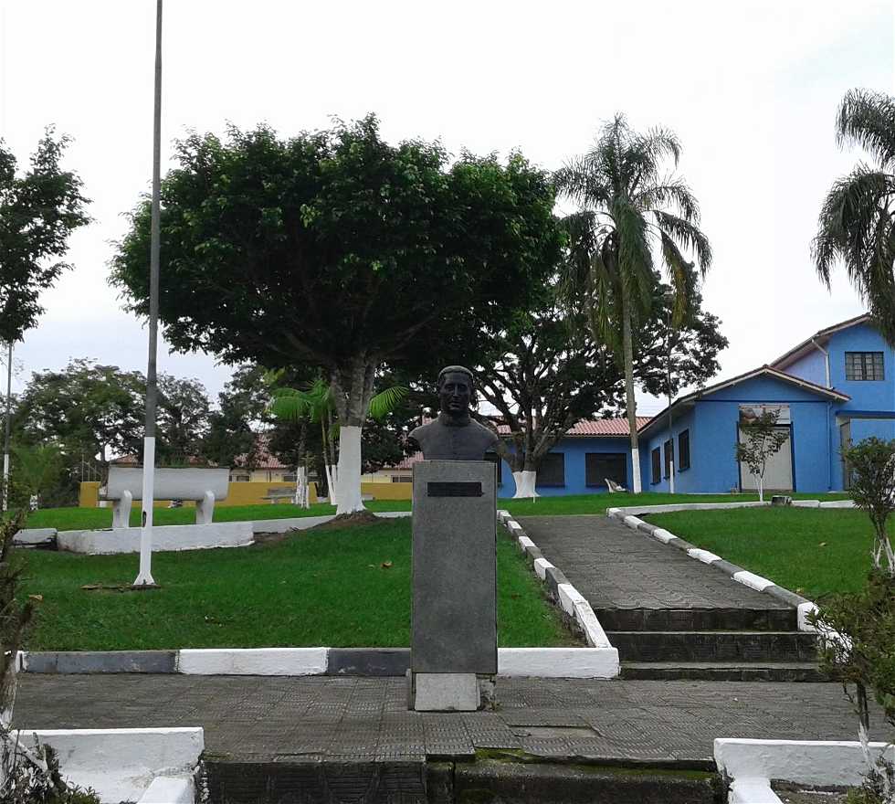 Memorial en Pariquera-Açu