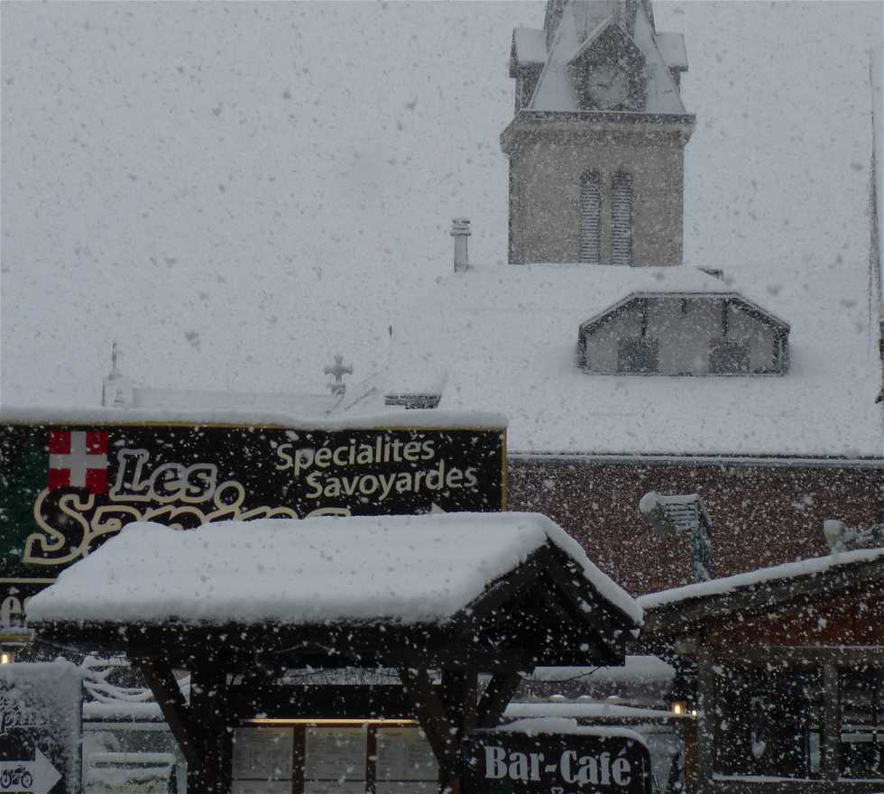 Snow in Praz-sur-Arly