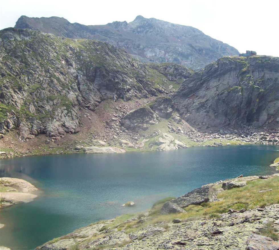 Lago de Montaña en Auzat