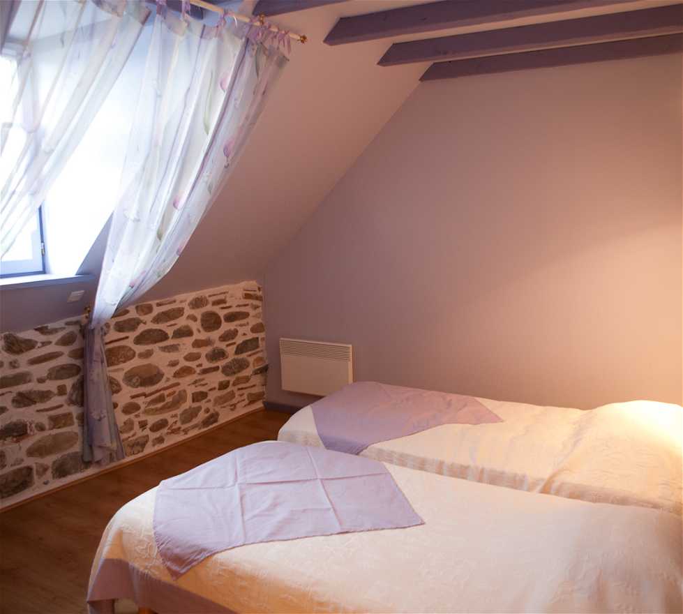 Room in Sauguis-Saint-Étienne