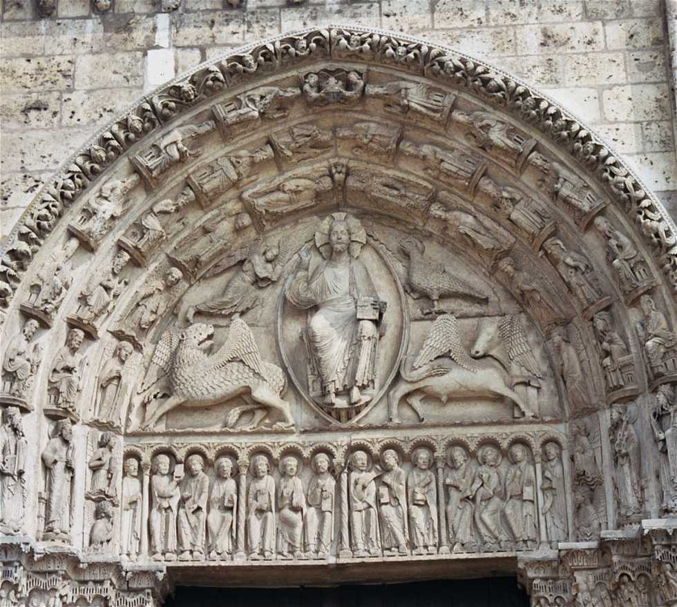 Fachada en Chartres