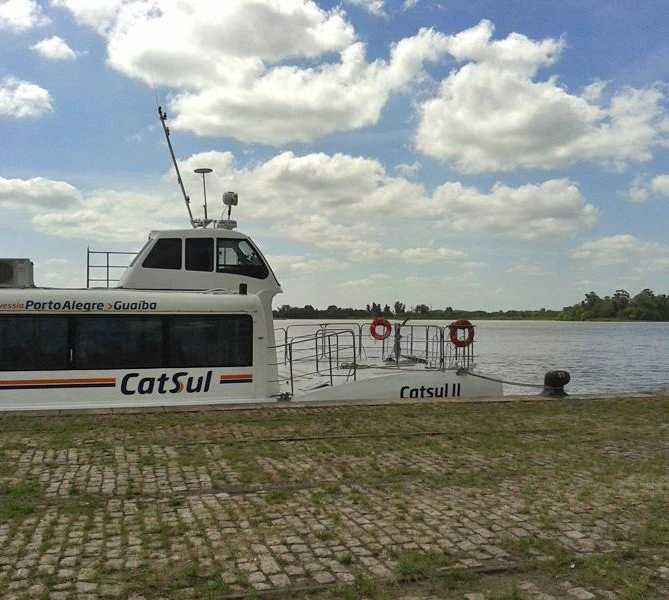 Barca en Guaíba