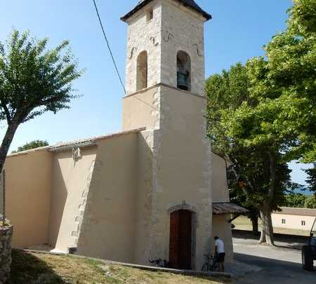 Église à Ferrassières