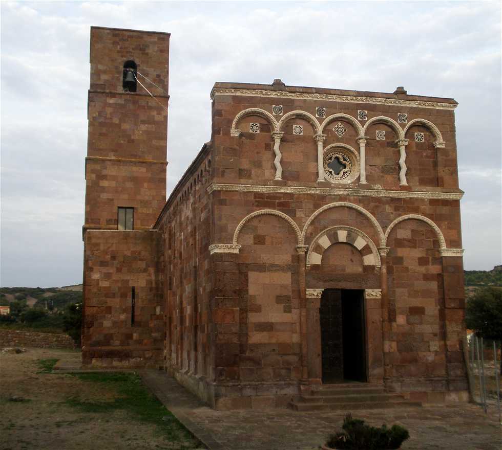 Iglesia en Tergu