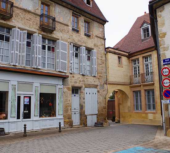 Calle en Arnay-le-Duc
