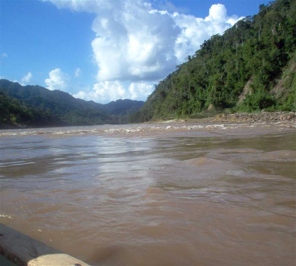 Corpo d'água em San Martín