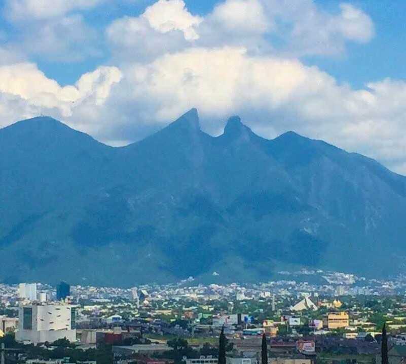 Sky in Monterrey