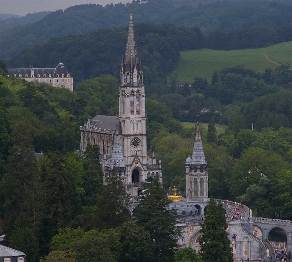 Pueblo en Lourdes