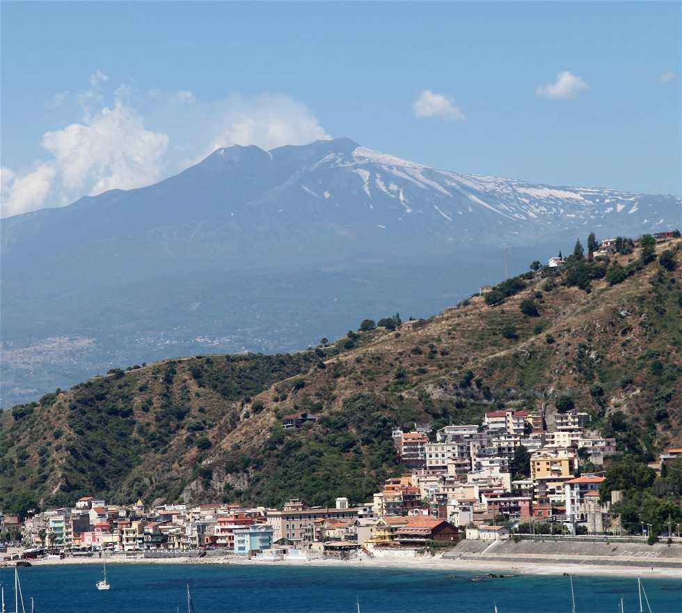 Praia em Taormina