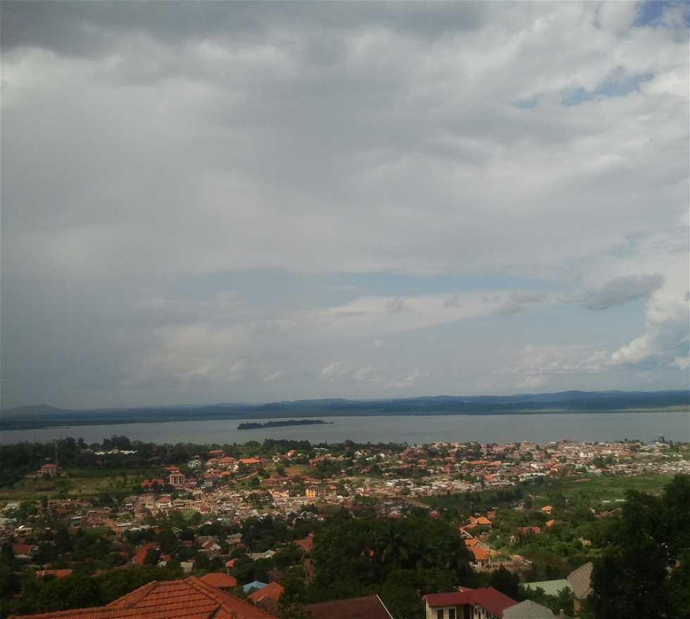 Cielo en Kampala