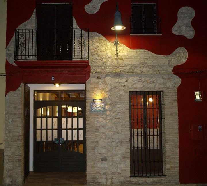 Rojo en Villanueva de Castellón