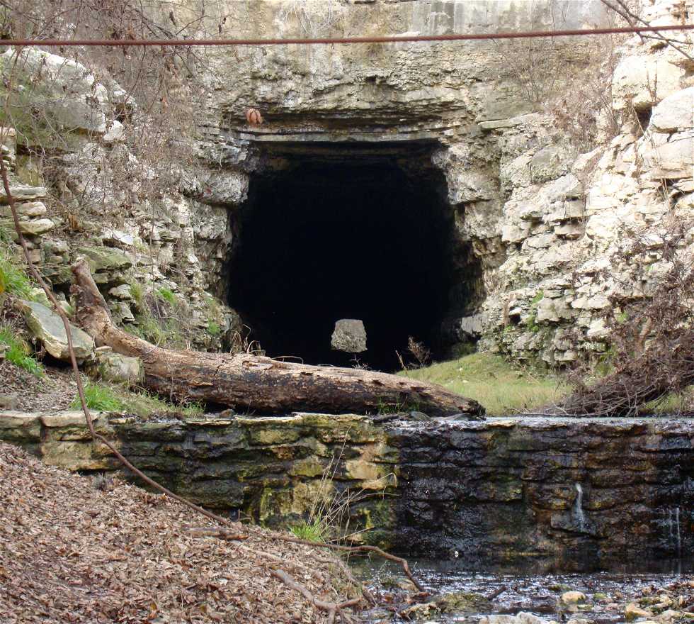 Tunnel in Fredericksburg