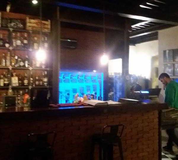 Bar en San Mango Piemonte