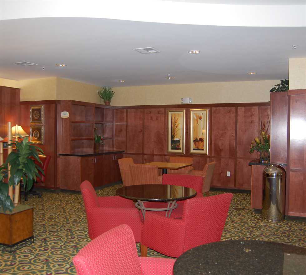 suite room in Merced