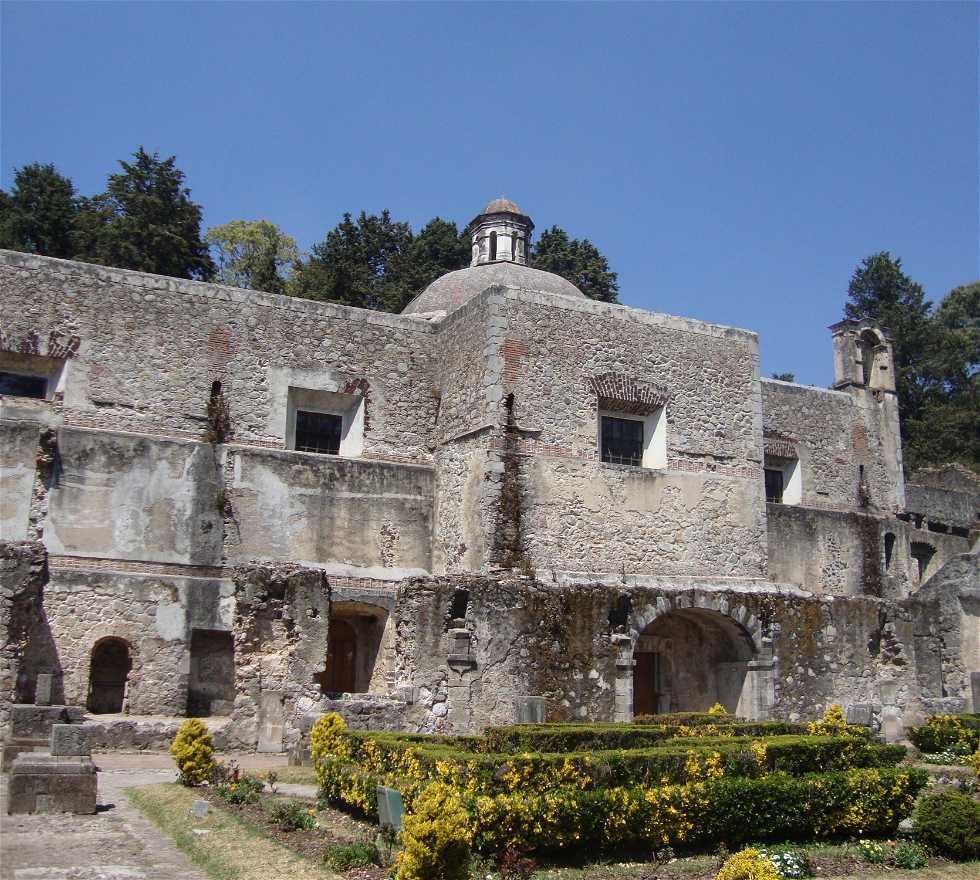 Edificio en Cuajimalpa de Morelos