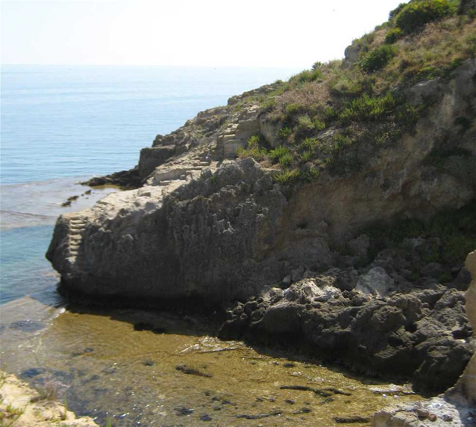 Shore in Altavilla Milicia
