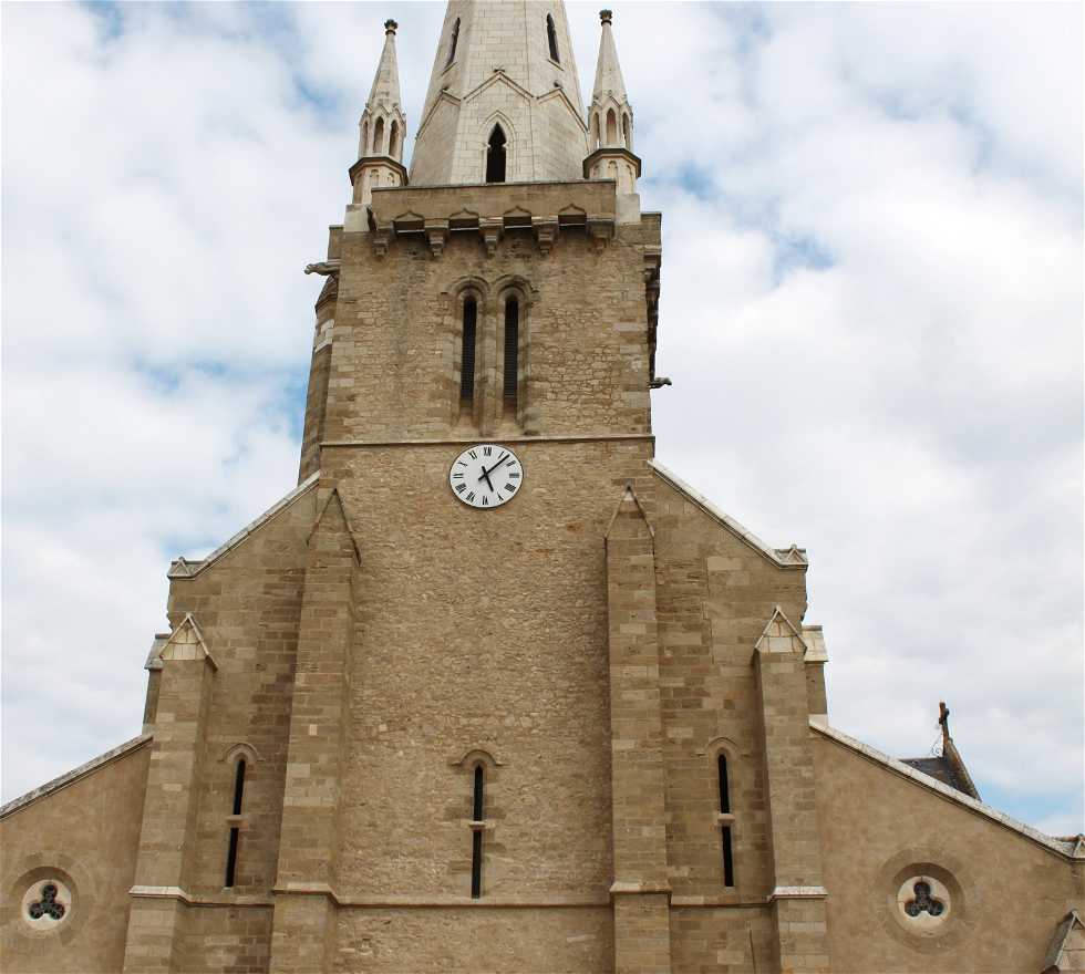 Iglesia en Bouin
