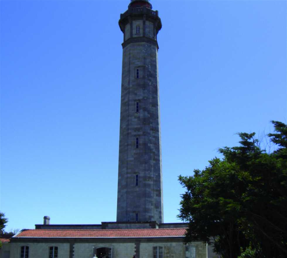 Lighthouse in Saint-Clément-des-Baleines