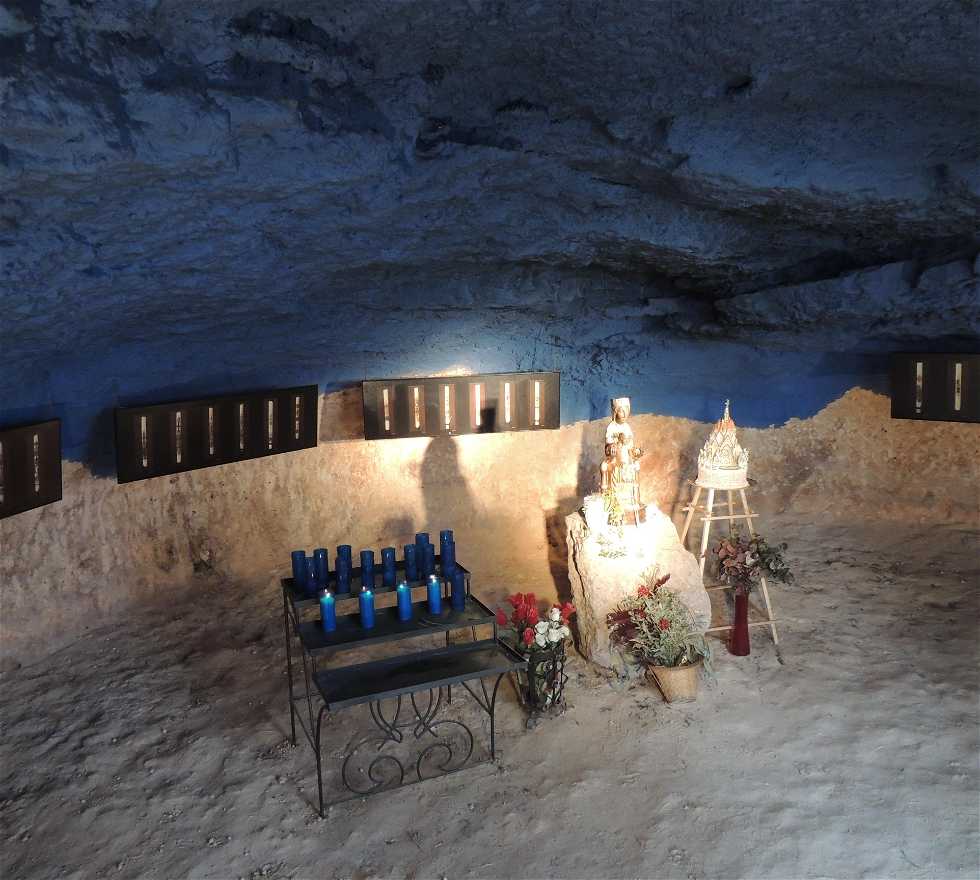Grotta a Montferri
