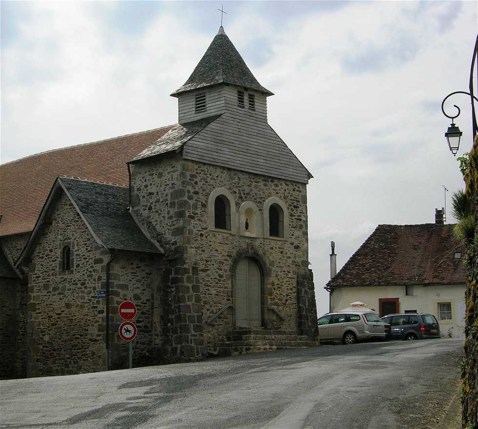 Iglesia en Arnac-Pompadour