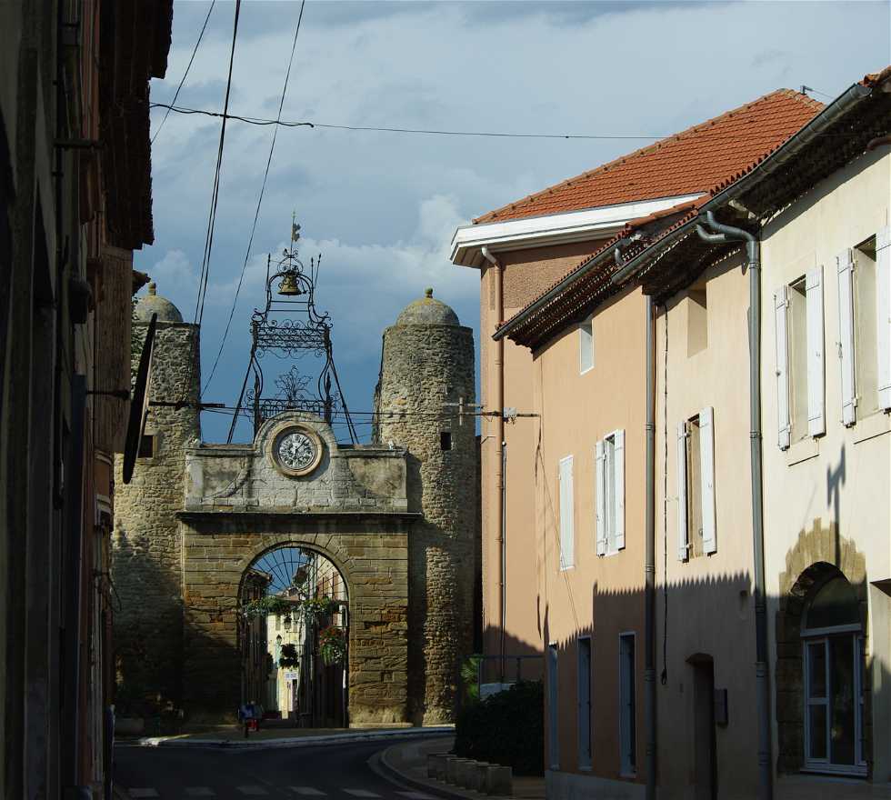 Pueblo en Camaret-sur-Aigues