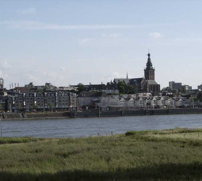 Río en Nijmegen