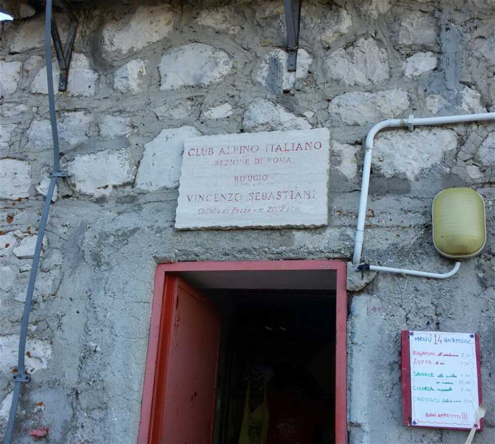 Fachada en Rocca di Mezzo