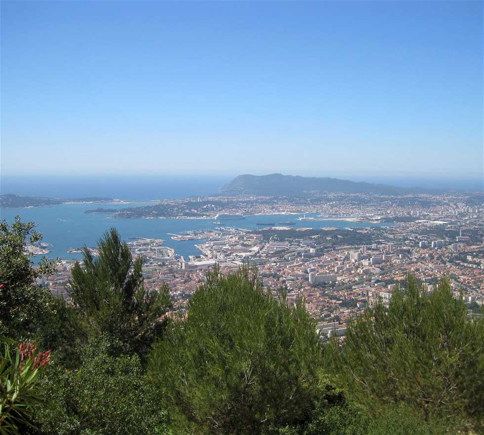Sea in Toulon